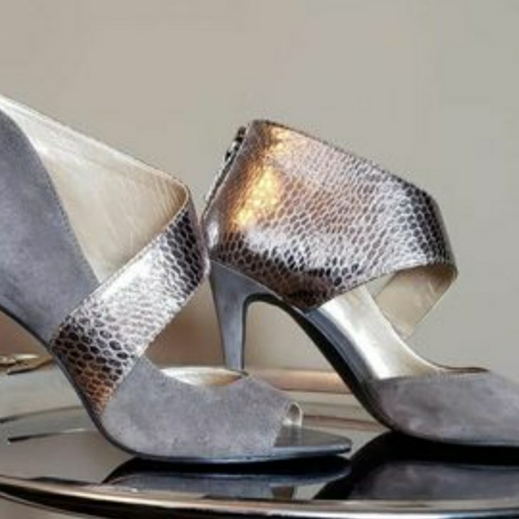 NEW Graphite Suede & Metallic Snake Print Pumps - Picture 4 of 5